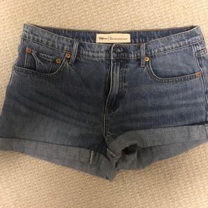 gap jean shorts